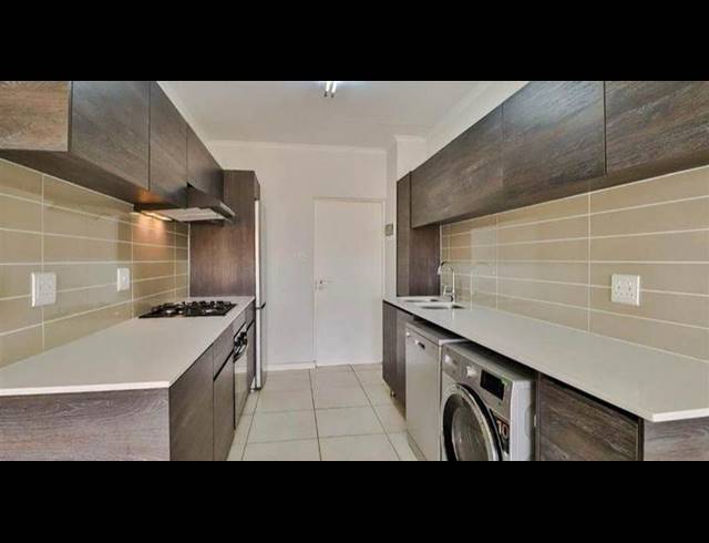 1 BEDROOM TOWNHOUSE FOR SALE IN OAKDENE